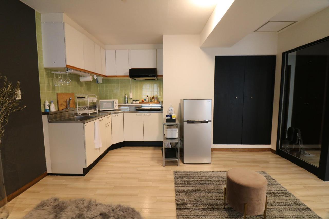 Ogisaka Minami 3 Jo Apartment Sapporo Bagian luar foto